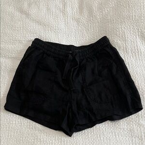 Quince Women's Black Athletic Shorts